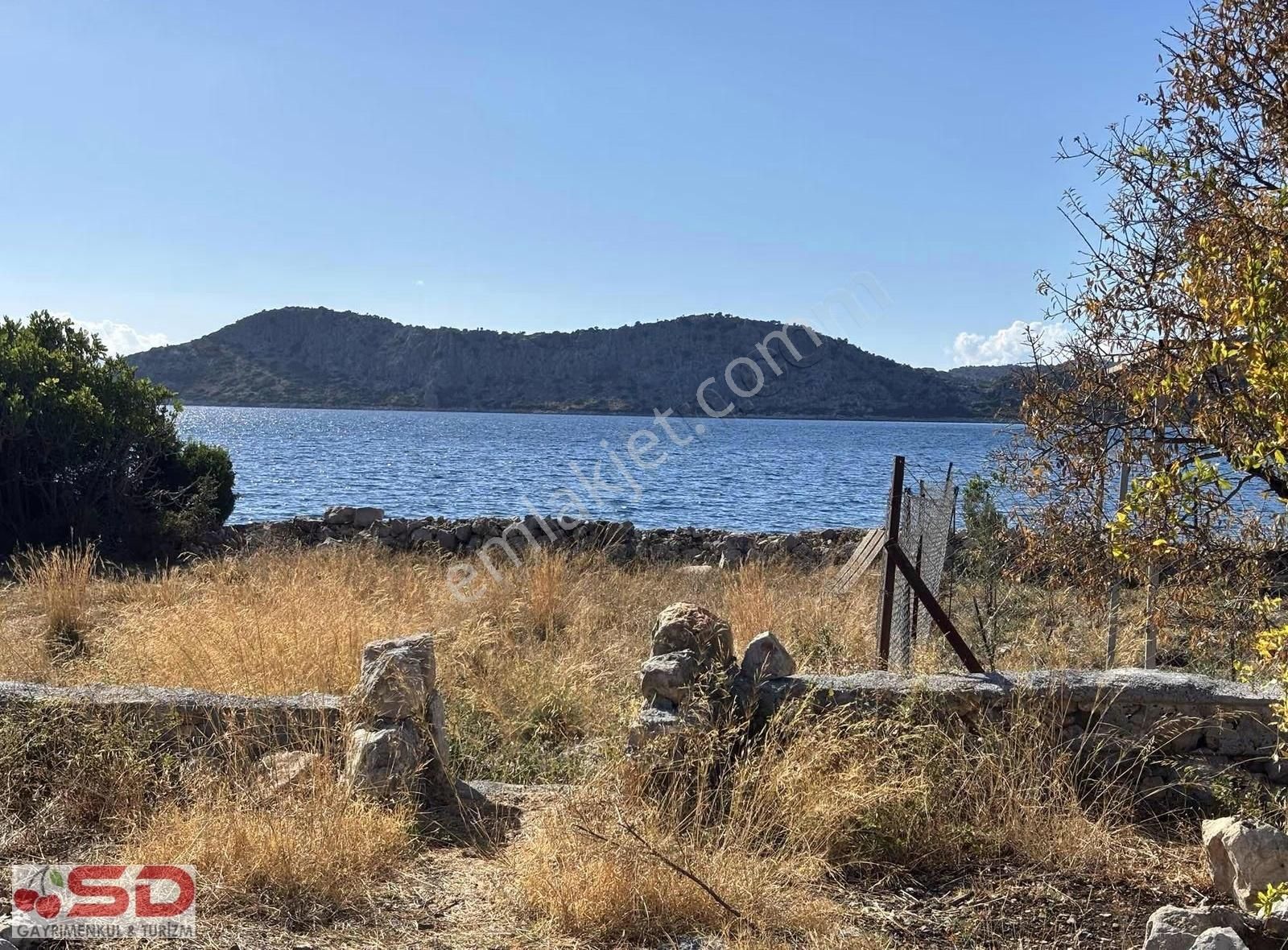 Denize 10 Mt De 128 M2 Arsa İçinde Tiny House Elektrik - Görsel 4