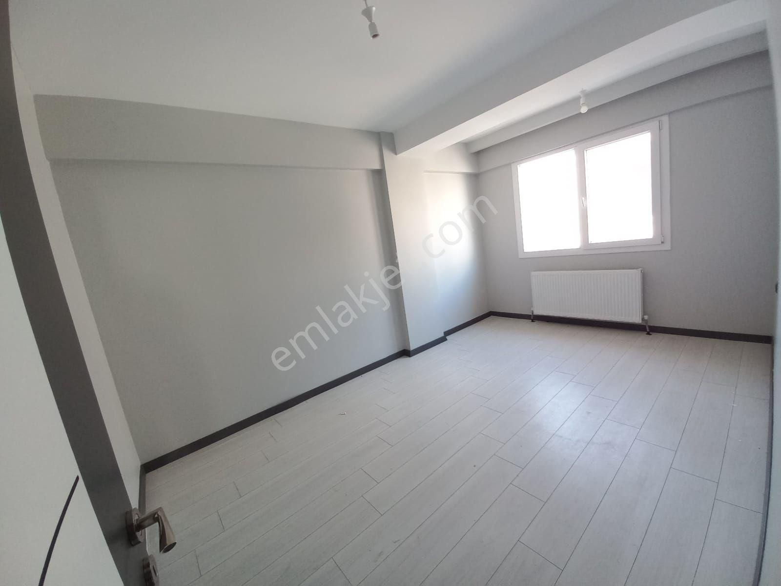 Bergama Fatih Mah Nefes Park Evleri Site İçerisinde 2+1 Geniş Kiralık Daire - Görsel 22