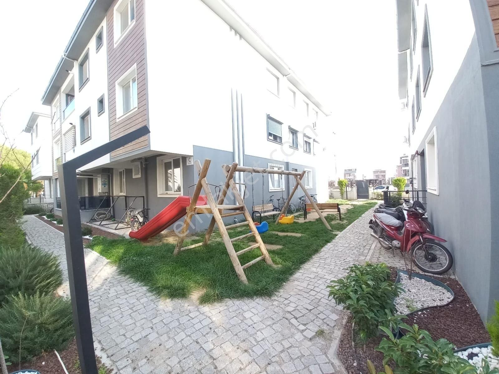 Bergama Fatih Mah Nefes Park Evleri Site İçerisinde 2+1 Geniş Kiralık Daire - Görsel 14