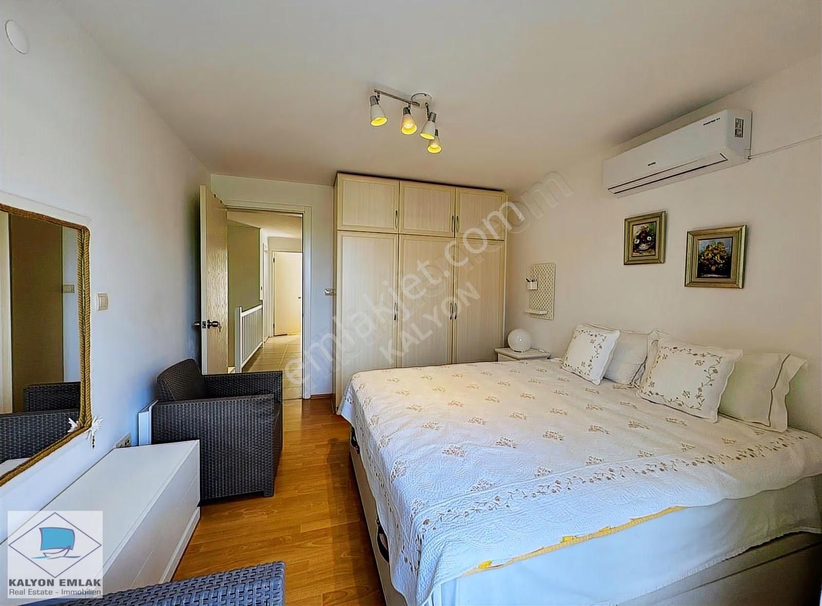 Alaçatı Çamlık Yol Göbene Mevkiinde Satılık İkiz Müstakil Villa - Görsel 9