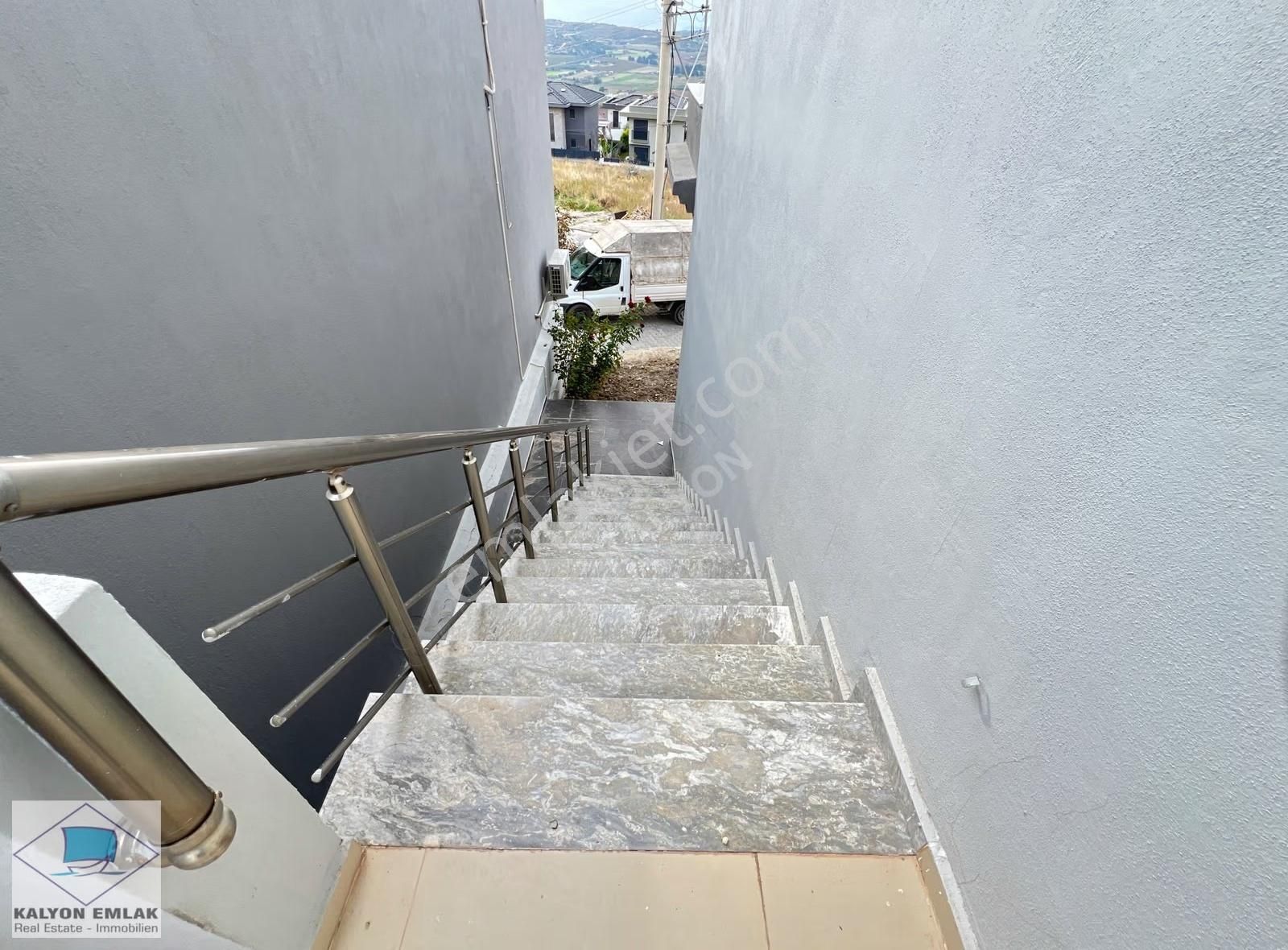 Depo + Üretim Alanlı Çok Amaçlı Kiralık Dükkan (kurumsala Uygun) - Görsel 12