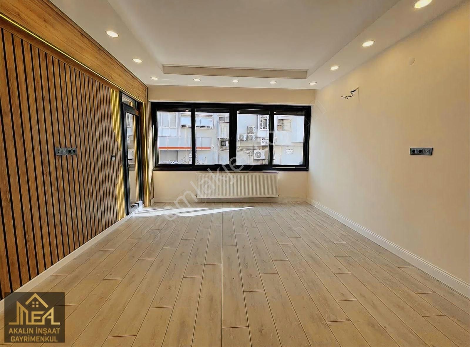 İnönü Caddeyi Gören Konum Da ,poligon Metro Yakını 3+1 Bahçeli - Görsel 23