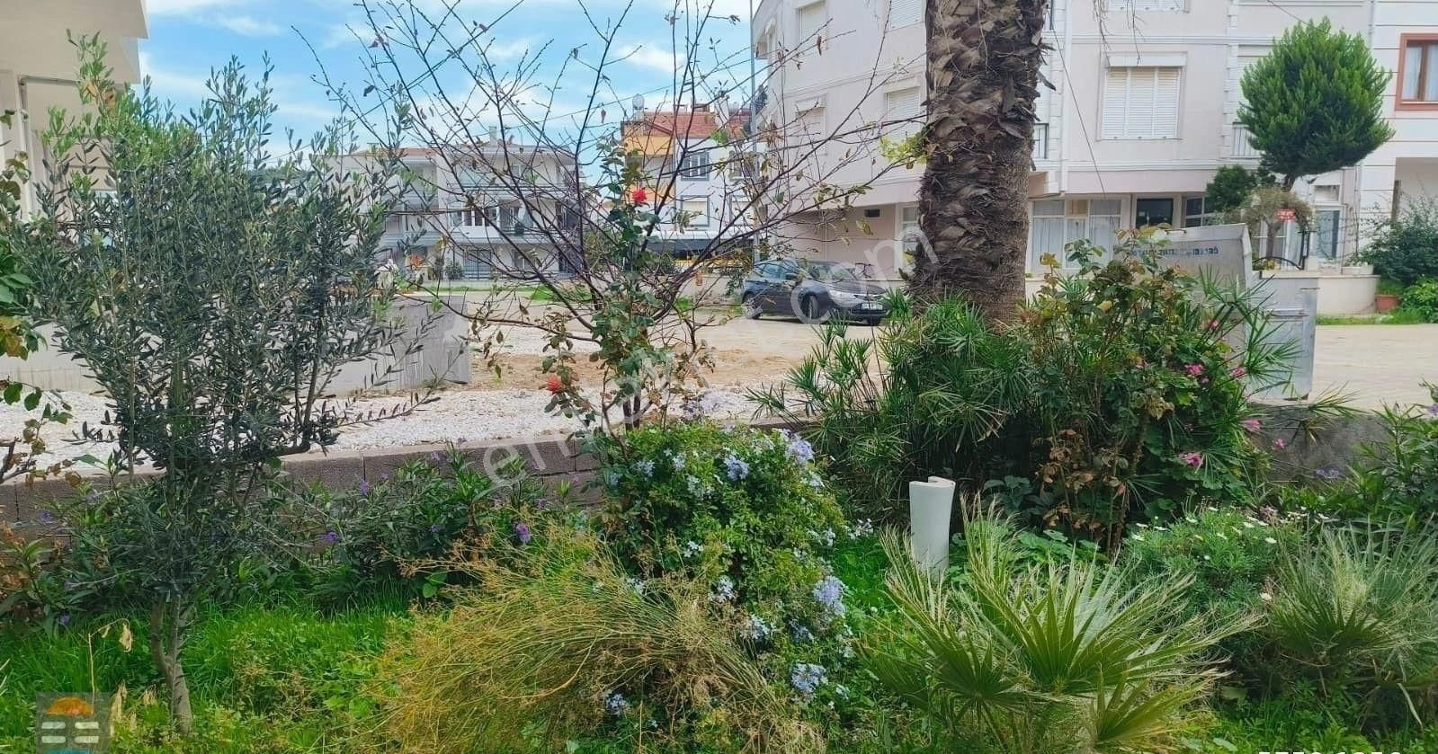 Ayvalık Sarımsaklı Da Denize Yakın Tadilatlı 3+1 Daire - Görsel 13