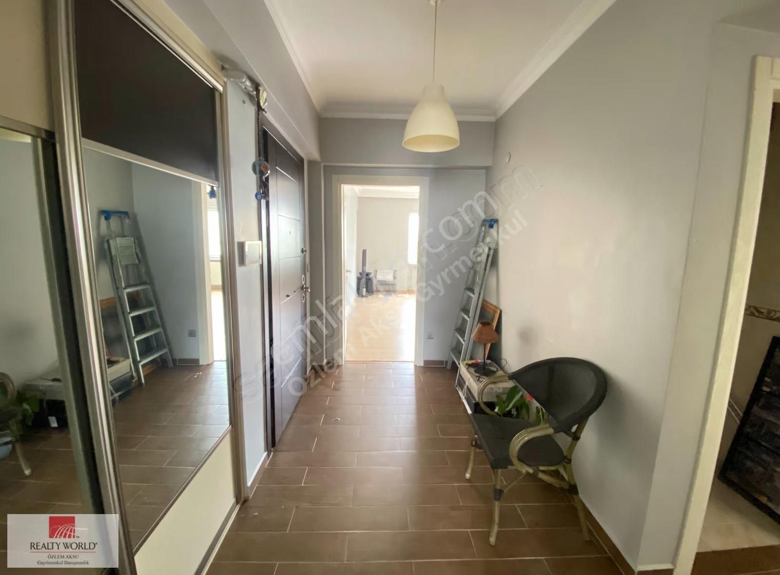 Özlem Aksu..uzman Kent Sitesi Geniş 3+1 Kiralık Arakat Daire - Görsel 23