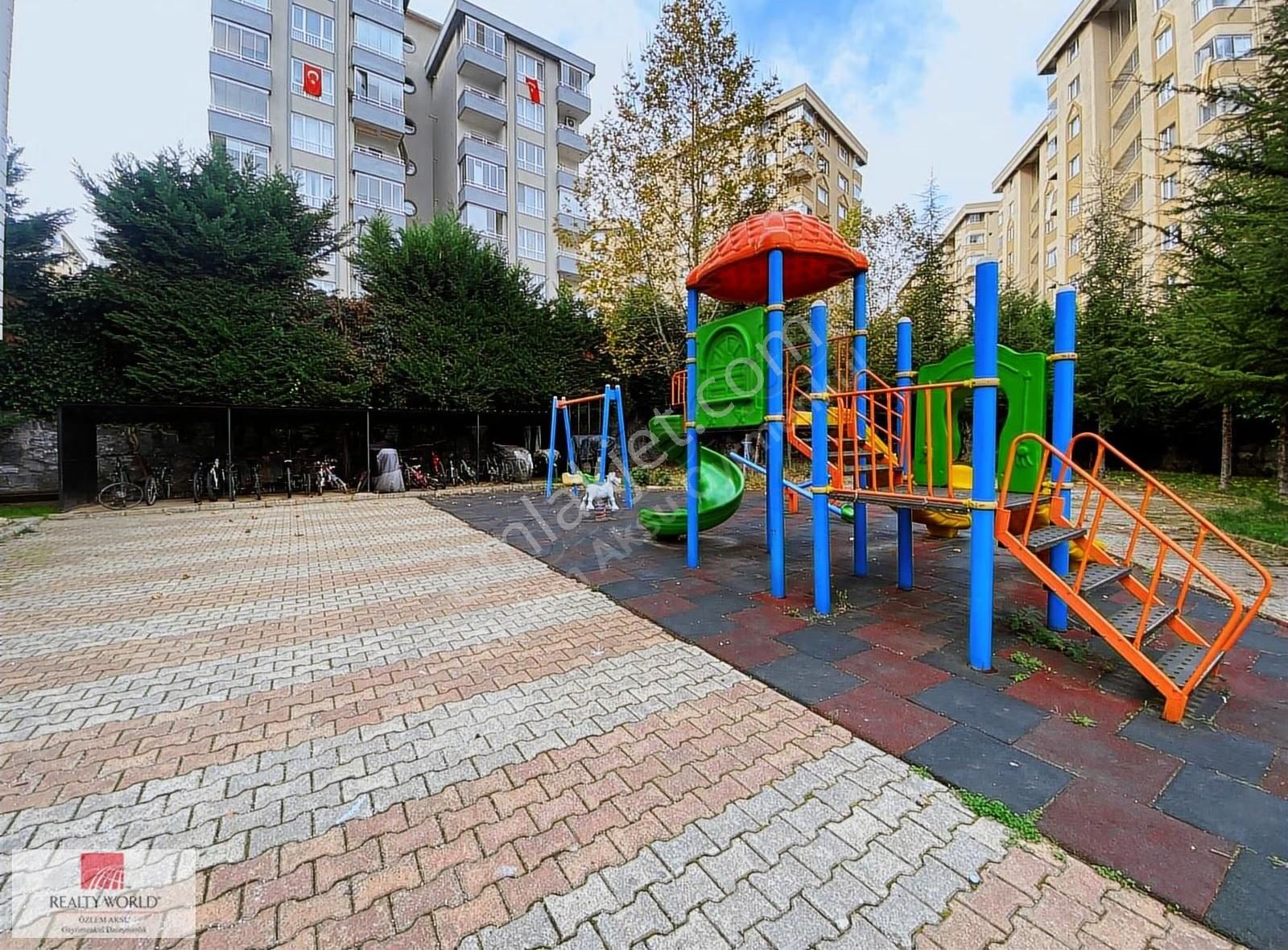 Özlem Aksu..uzman Kent Sitesi Geniş 3+1 Kiralık Arakat Daire - Görsel 13