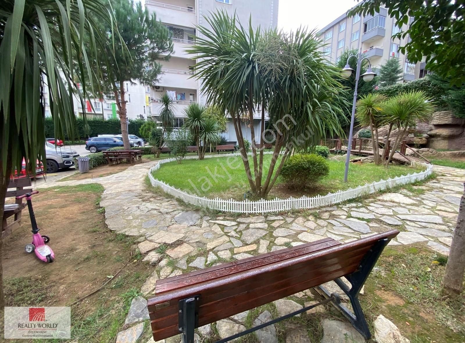 Özlem Aksu..uzman Kent Sitesi Geniş 3+1 Kiralık Arakat Daire - Görsel 11