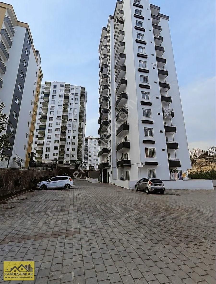 Kardeş Emlak Tan Gültepe Gelincik Cd Eşyalı 1+1 Satılık Daire - Görsel 4