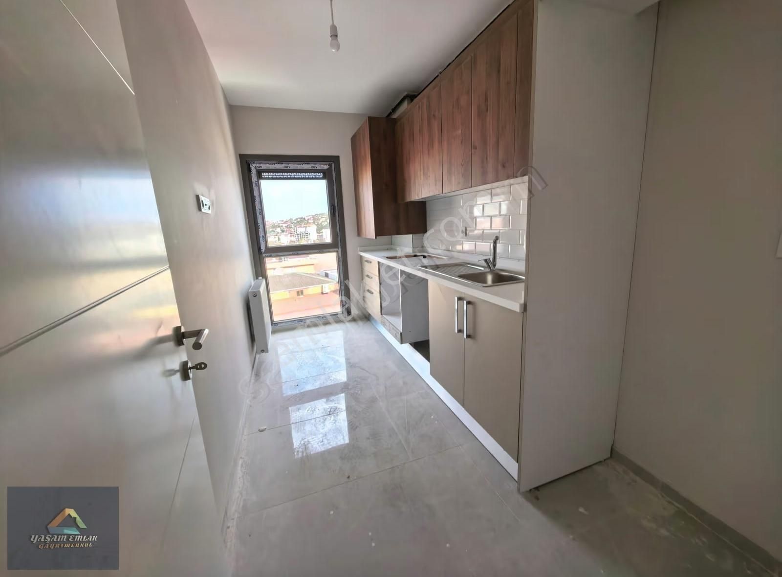 Pendik Velibaba Mahallesi Satılık 2+1 Ara Kat Sıfır Lüks Daire - Görsel 11