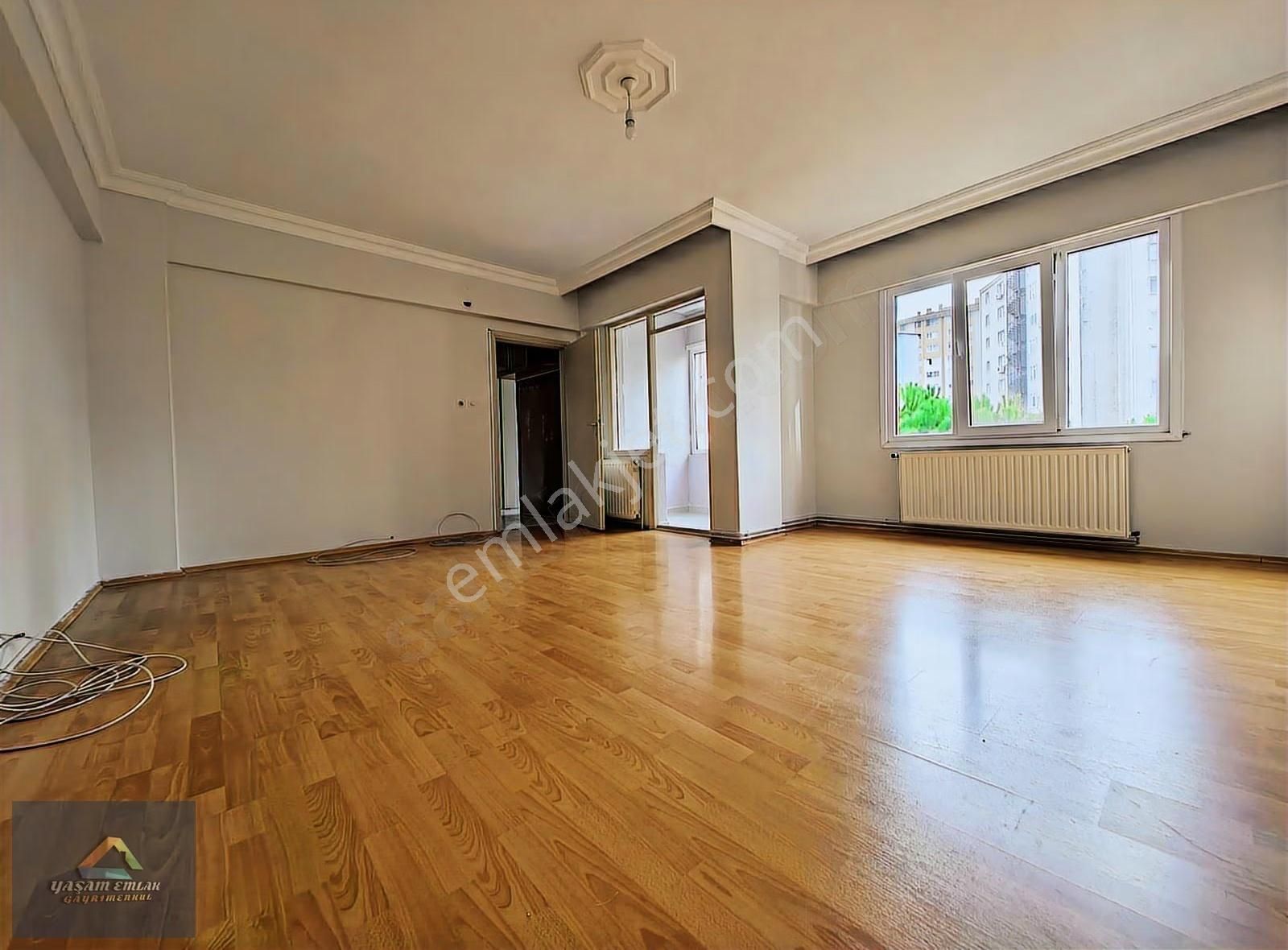 Pendik Yenişehir Mahallesinde Kiralık 2+1 Daire // Odak Sitesi