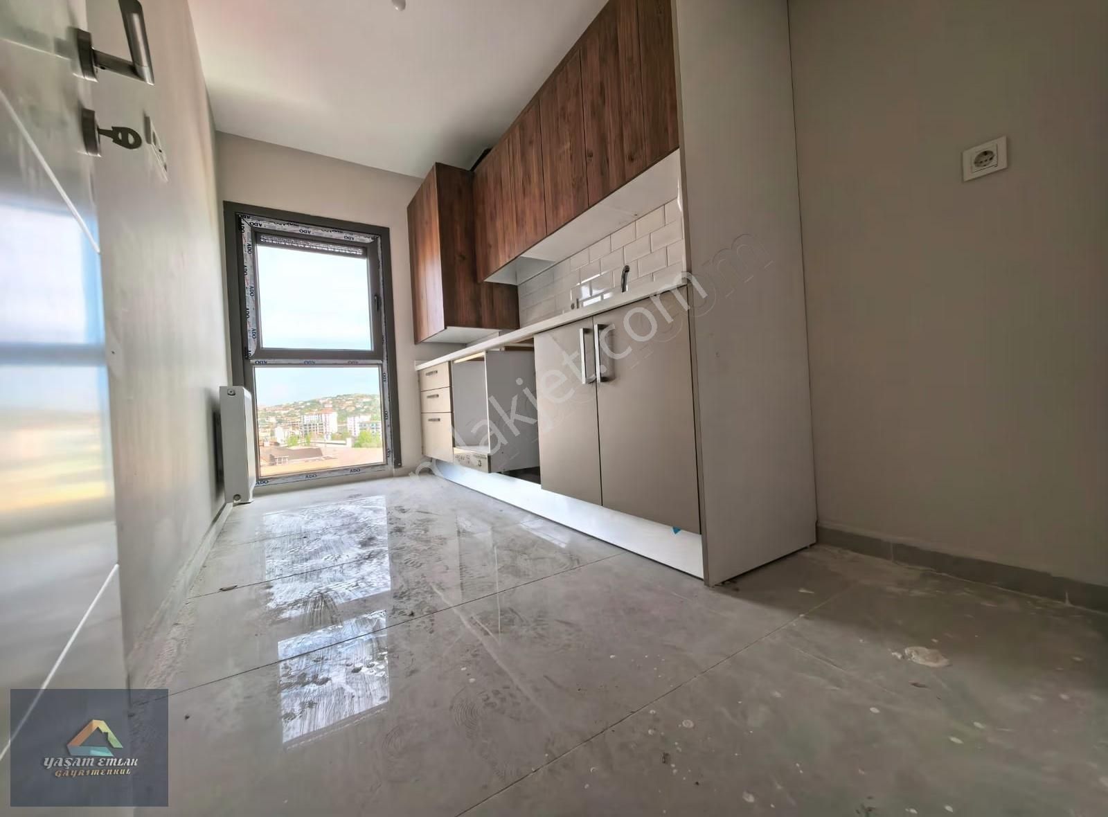 Yaşam'dan Velibaba Da Cadde Üzeri Sıfır Lüks Ara Kat 2+1 Satılık - Görsel 3