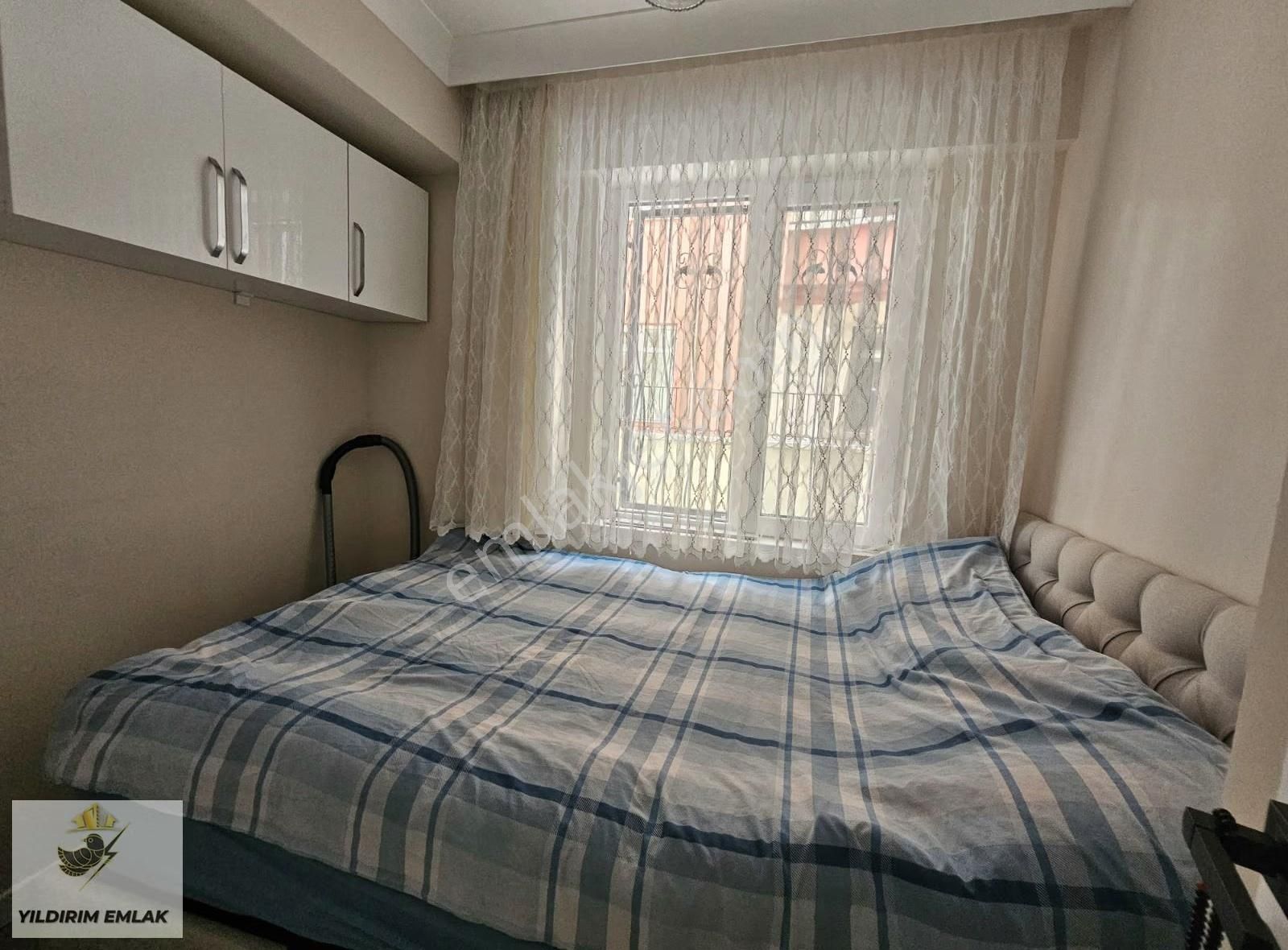 Yıldırım Emlak'tan Şehitlikte 1+1 Eşyalı Satılık 2yasında Daire - Görsel 4