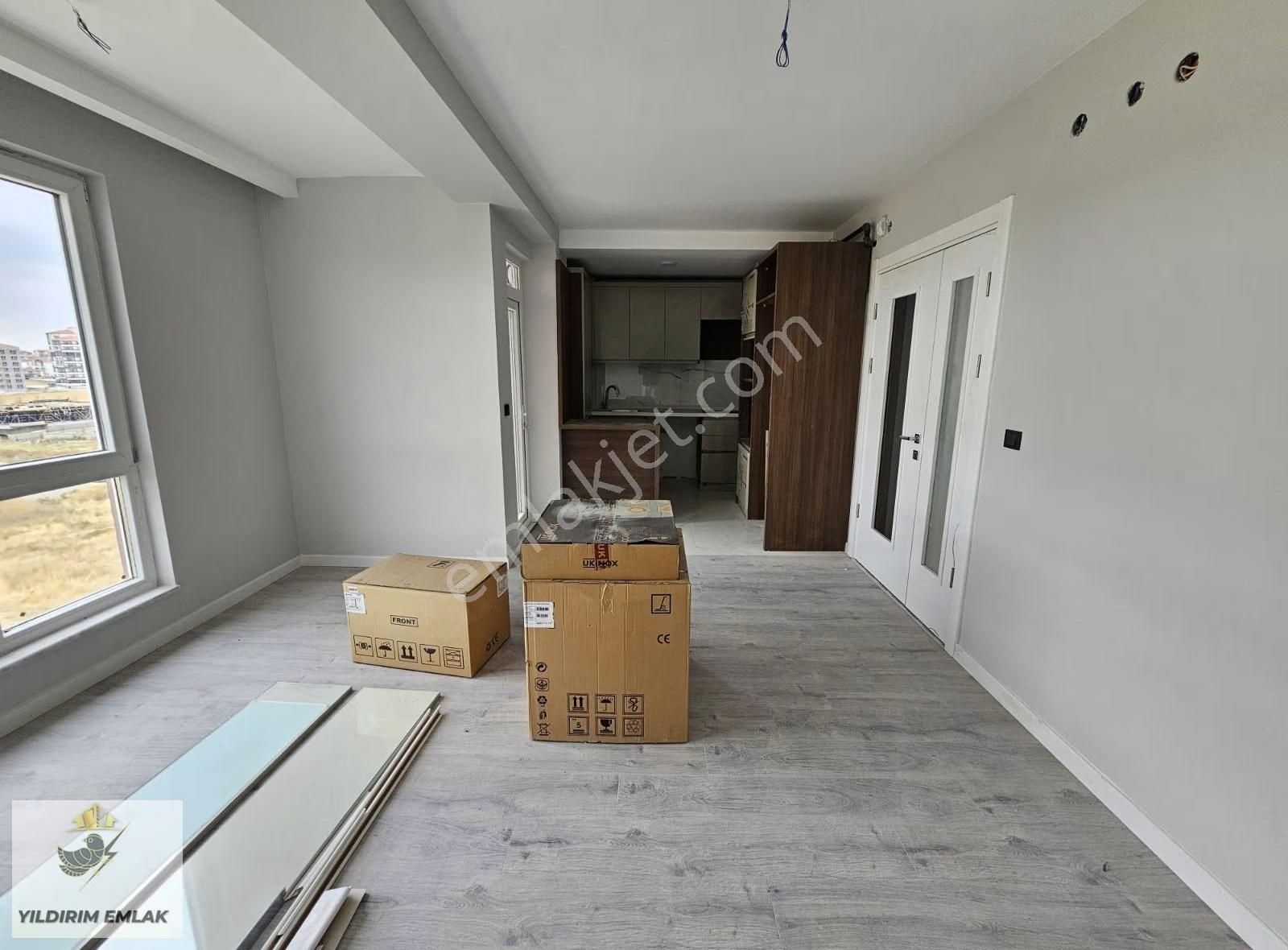 Yıldırım Emlak'tan İstiklalde 2+1 Ara Kat Sıfır Yapılı Daire - Görsel 2