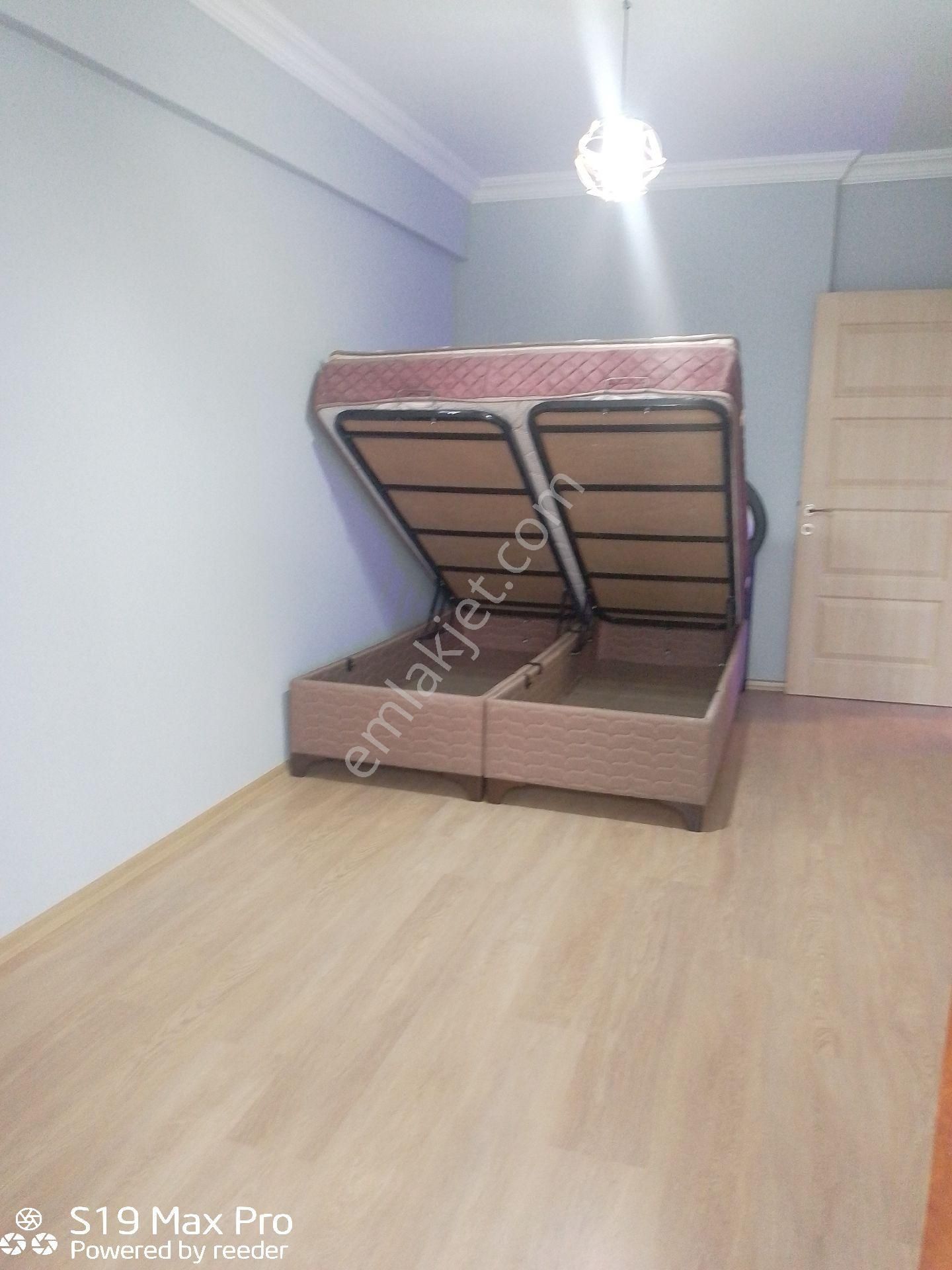 Yalova Çınarcık Karpuzdere Sari Dolmuşlara Yakin Kiralık