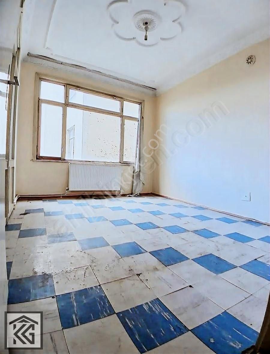 Kocalar'dan Çarşı Merkeze Yakını 3.kat 3+1 Boş Daire - Görsel 2