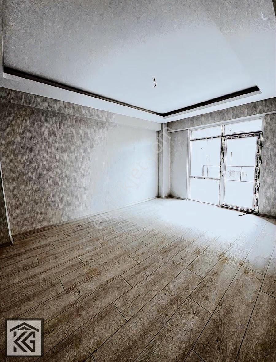 Fatih Karakolu Yakını Satılık 2+1 Daire - Görsel 2