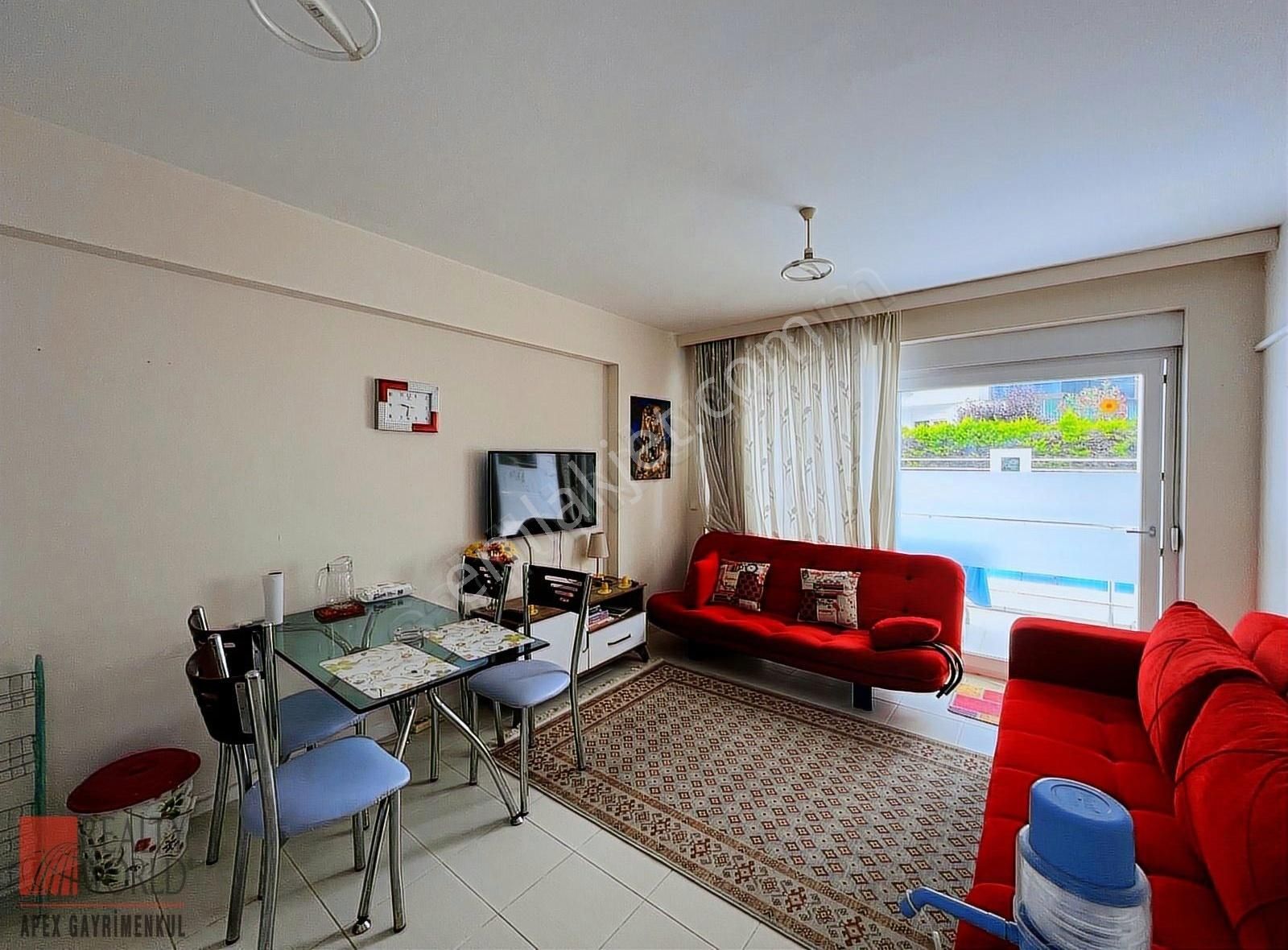 Antalya Konyaaltı Liman Satılık 1+1 Daire Eşyalı - Denize Yakın - Görsel 4