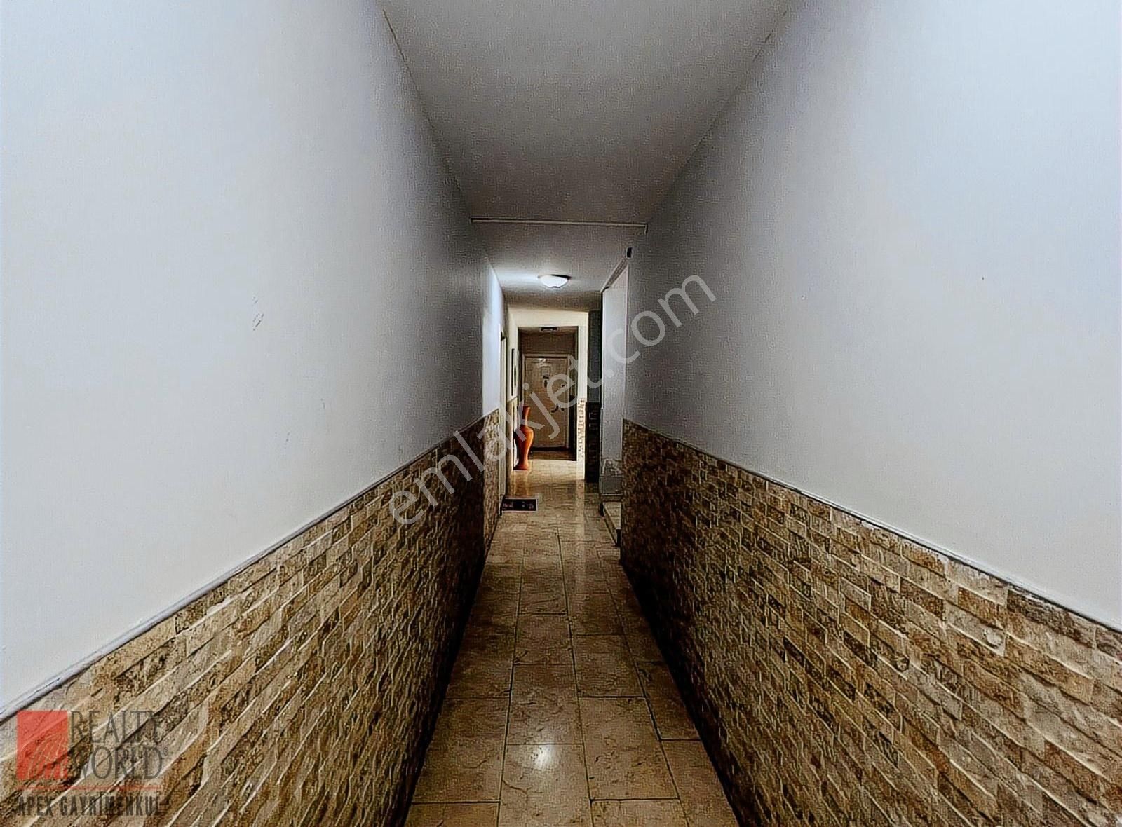 Antalya Konyaaltı Liman Satılık 1+1 Daire Eşyalı - Denize Yakın - Görsel 19