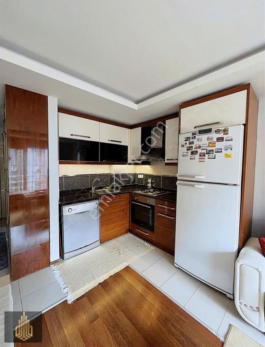 Hurmanın Merkezinde Eşyalı 1+1 Daire Taşınmaya Hazır! - Görsel 15