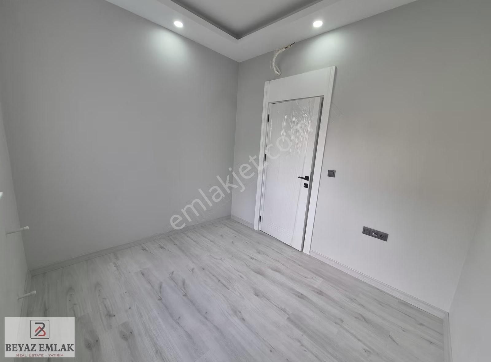 Altıntaş Mh. Havuzlu Balkonlu Önü Bahçe Kullanımlı Sıfır 2+1 - Görsel 14