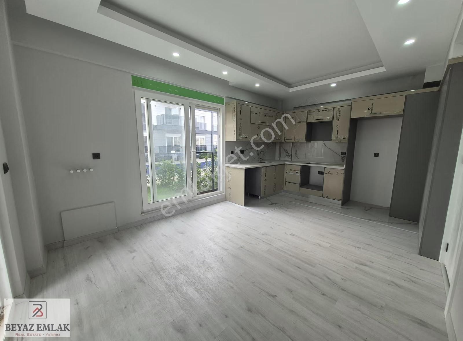 Altıntaş Mh. Havuzlu Balkonlu Önü Bahçe Kullanımlı Sıfır 2+1 - Görsel 23