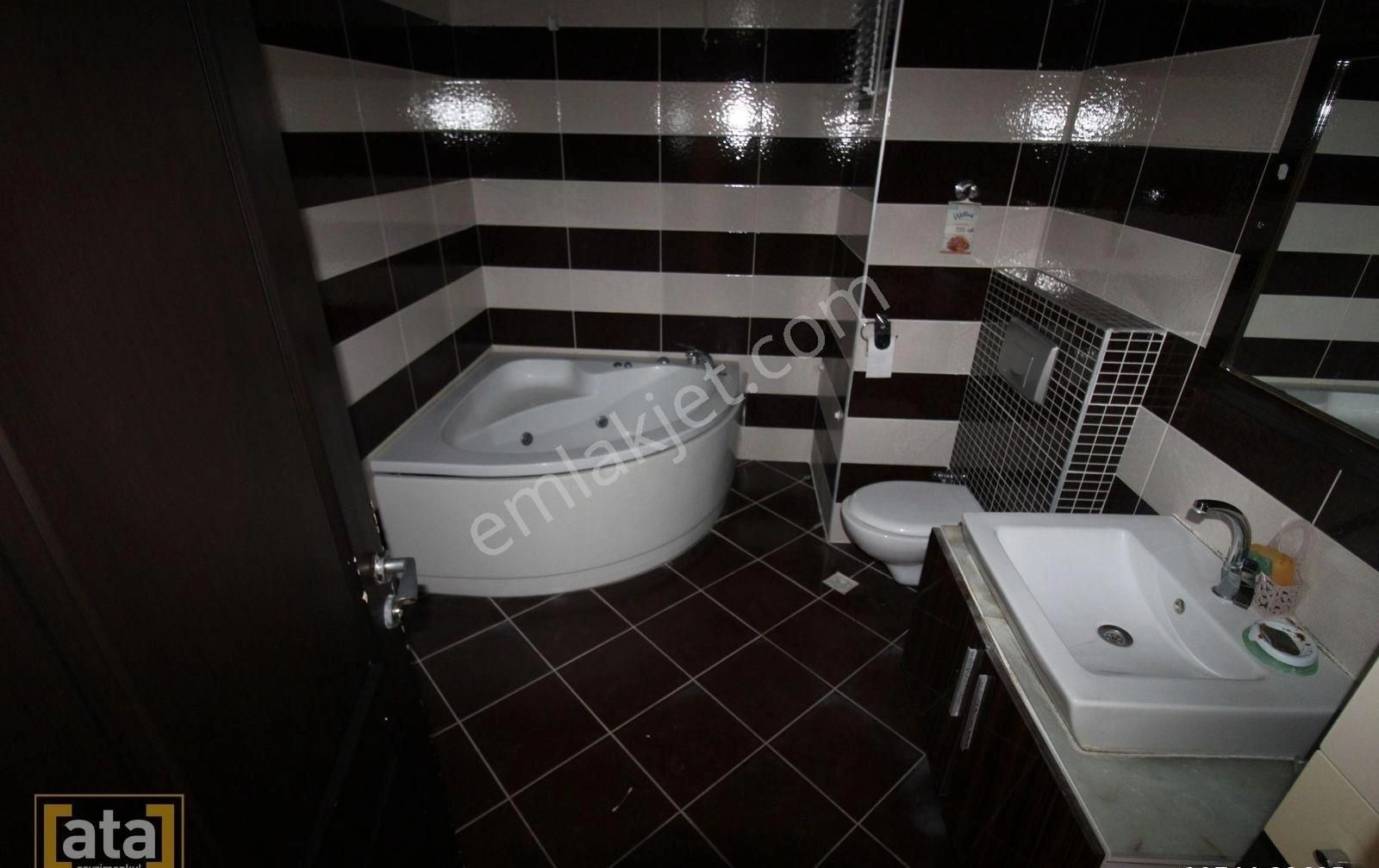 Mersin Mezitli Yeni Mahallede 3+1 Cepheleri Açık Satılık Daire - Görsel 12