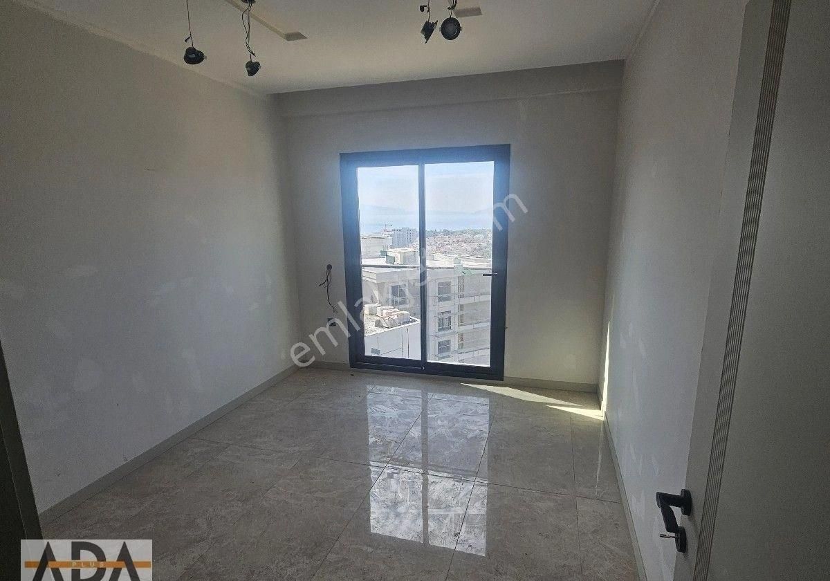 Kusadasinda Satılık 3+1 Sıfır Daireler - Görsel 11