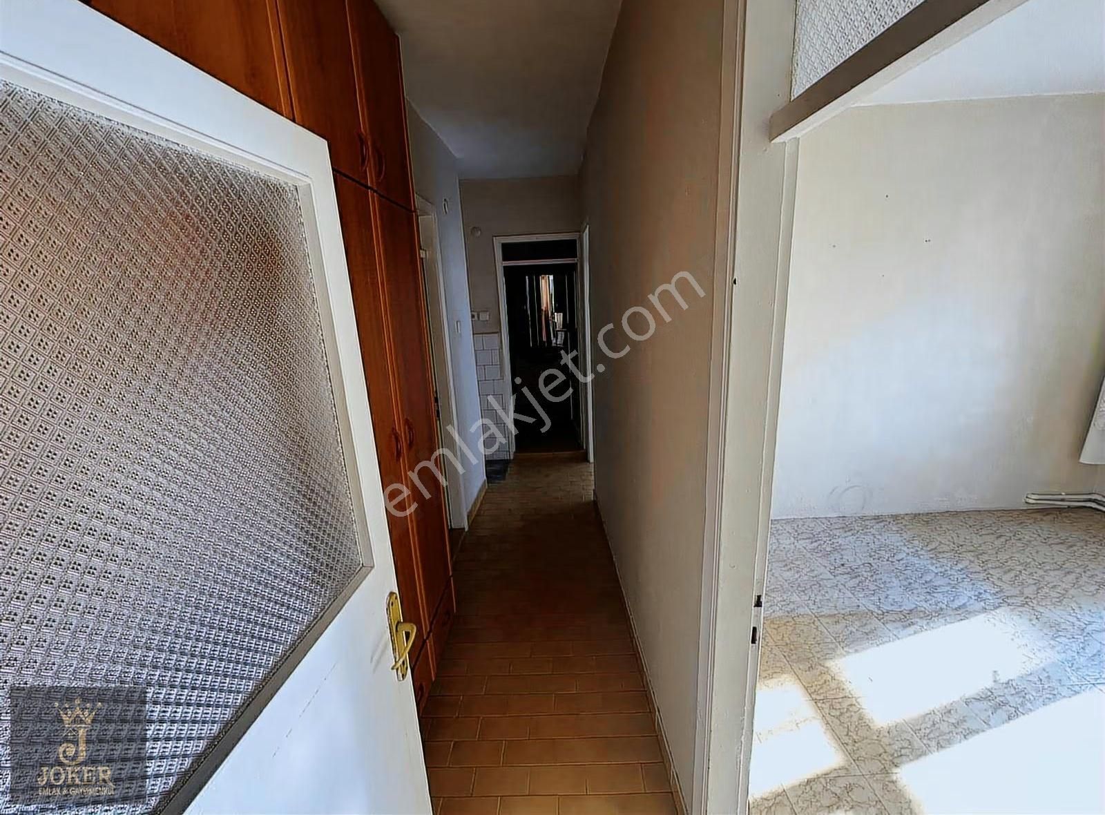 Atatürk Caddesinde Ana Cadde Üzerinde 2+1 Satılık Daire - Görsel 7