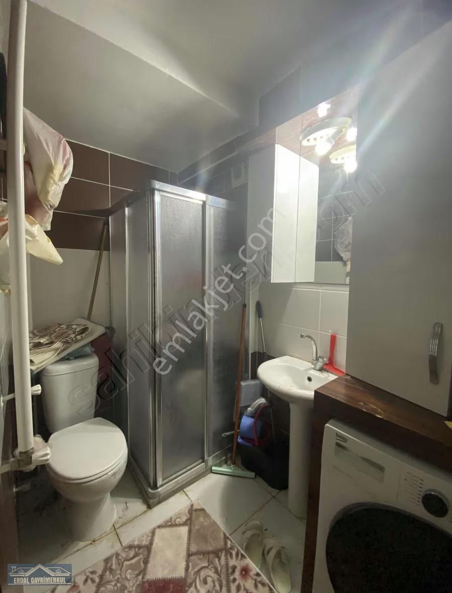 Cadde Üstü Köşe Başı Ara Kat Satılık Daire.. - Görsel 6