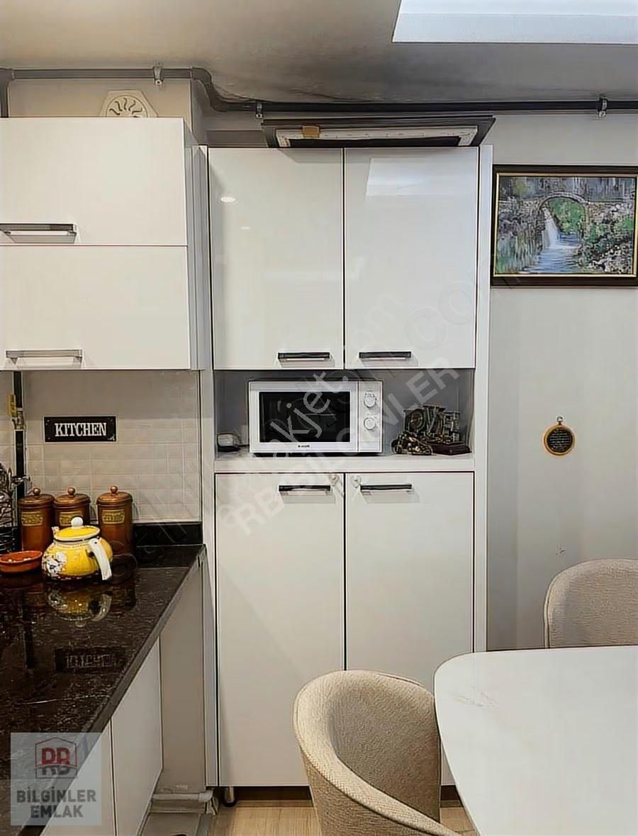 Uncalı Da Havuzlu Katta Satılık 3+1 Daire