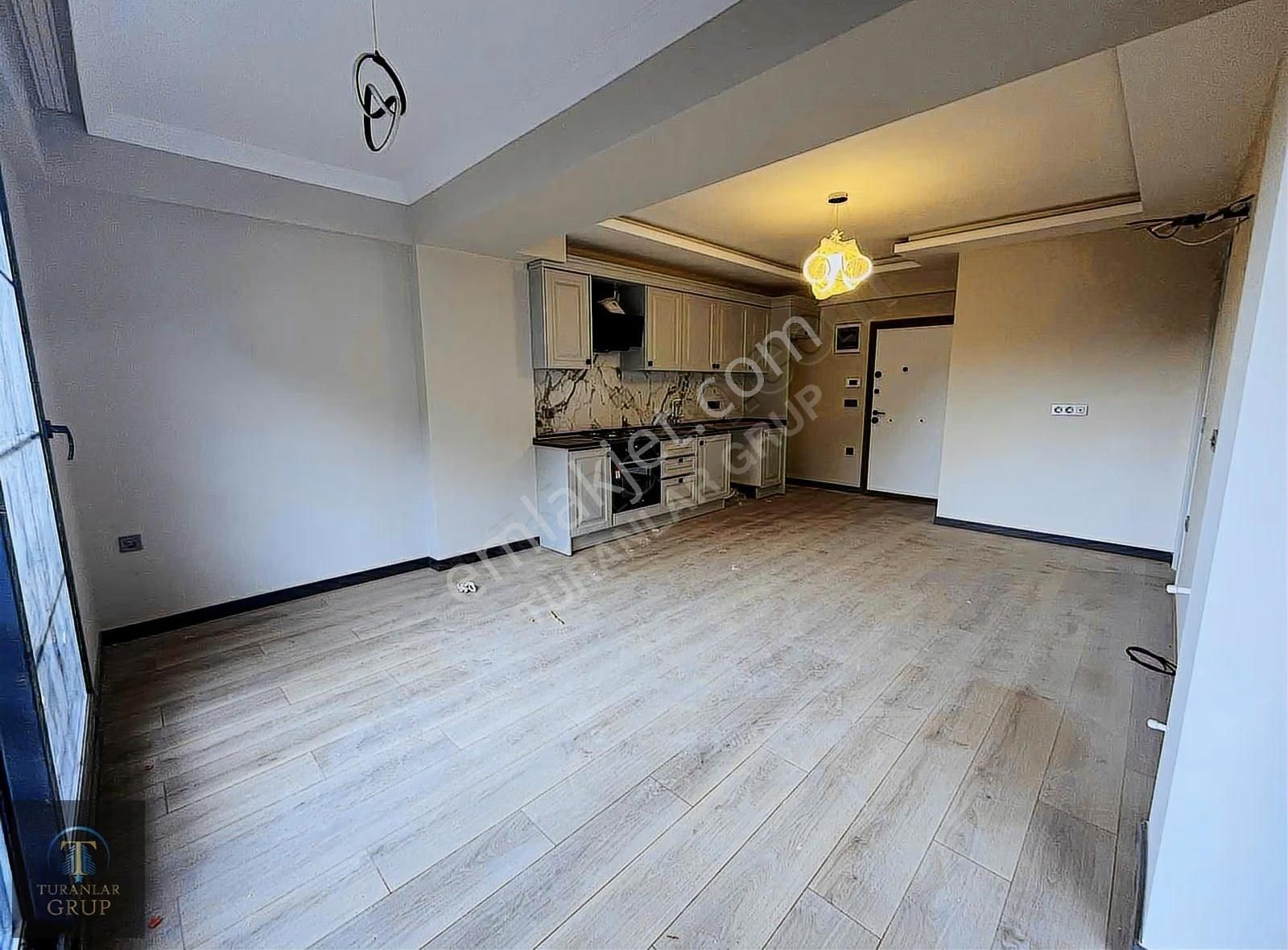 Turanlar Gruptan Kiralık 1+1 60 M2 Sıfır Lüks Asansörlü Daire