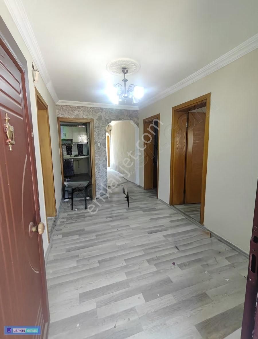 Camiatik De Merkeze Yürüme Mesafesinde Bahçeli 3+1 Villa - Görsel 10