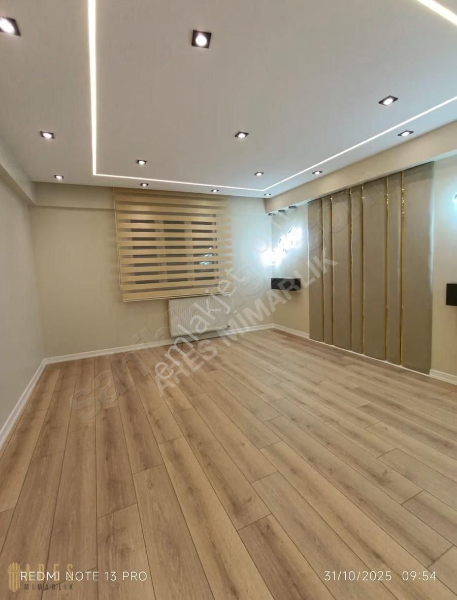 Ares'den Kiralık Metrobüse Yakın Merkezi Konumda Ultra Lüx Daire - Görsel 12