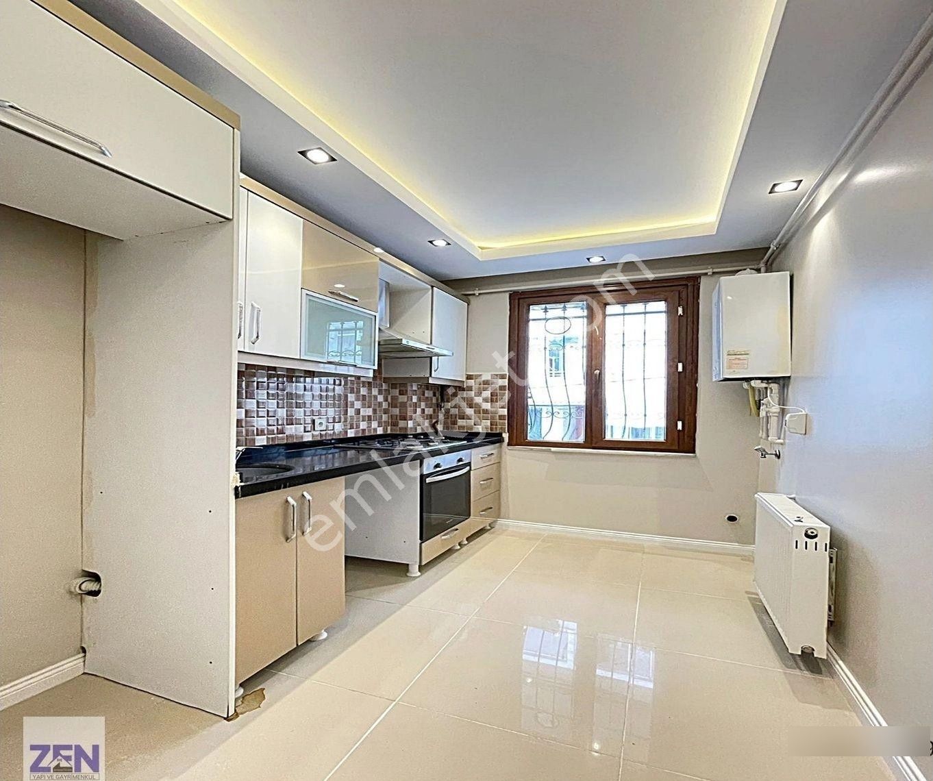 Metrobüse Yakın İçi Dekorlu 2+1 Satılık Yüksek Giriş Daire - Görsel 20