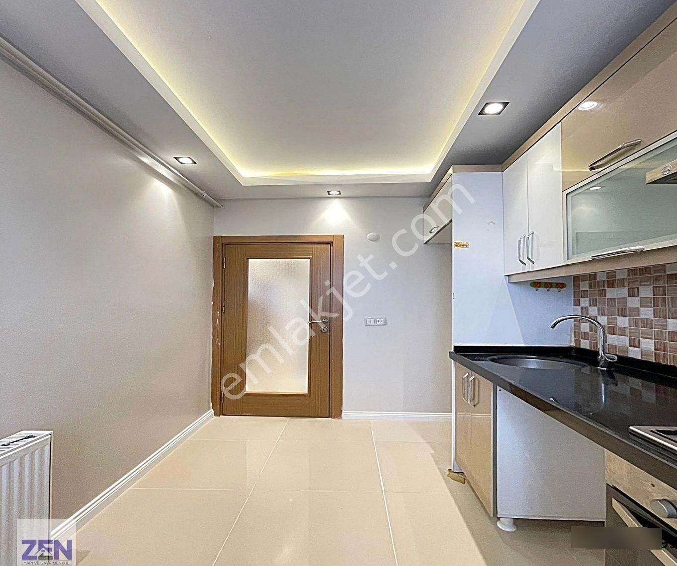 Metrobüse Yakın İçi Dekorlu 2+1 Satılık Yüksek Giriş Daire - Görsel 4