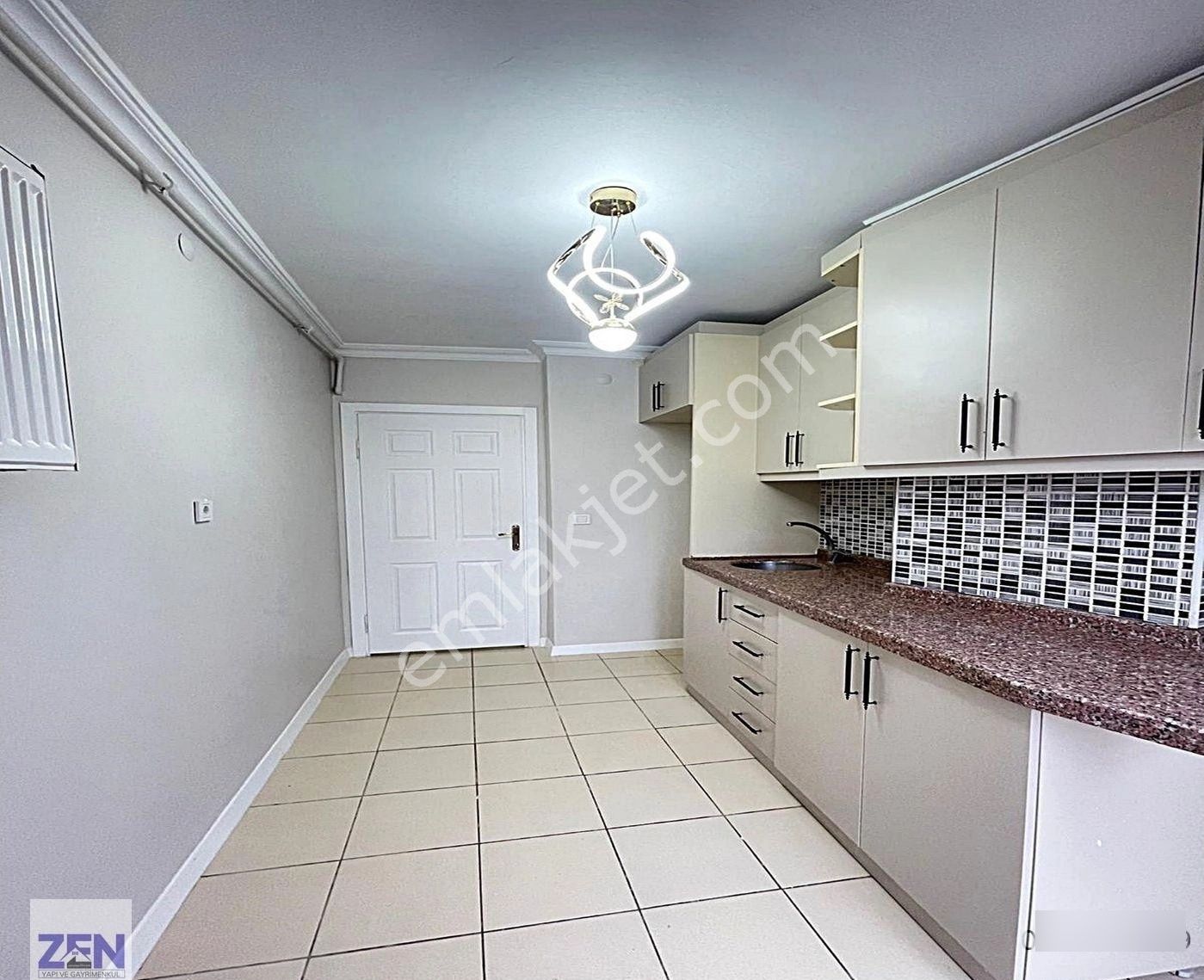Metrobüse Yakın Krediye Uygun Full Yapılı 2+1 Satılık Ara Kat - Görsel 25