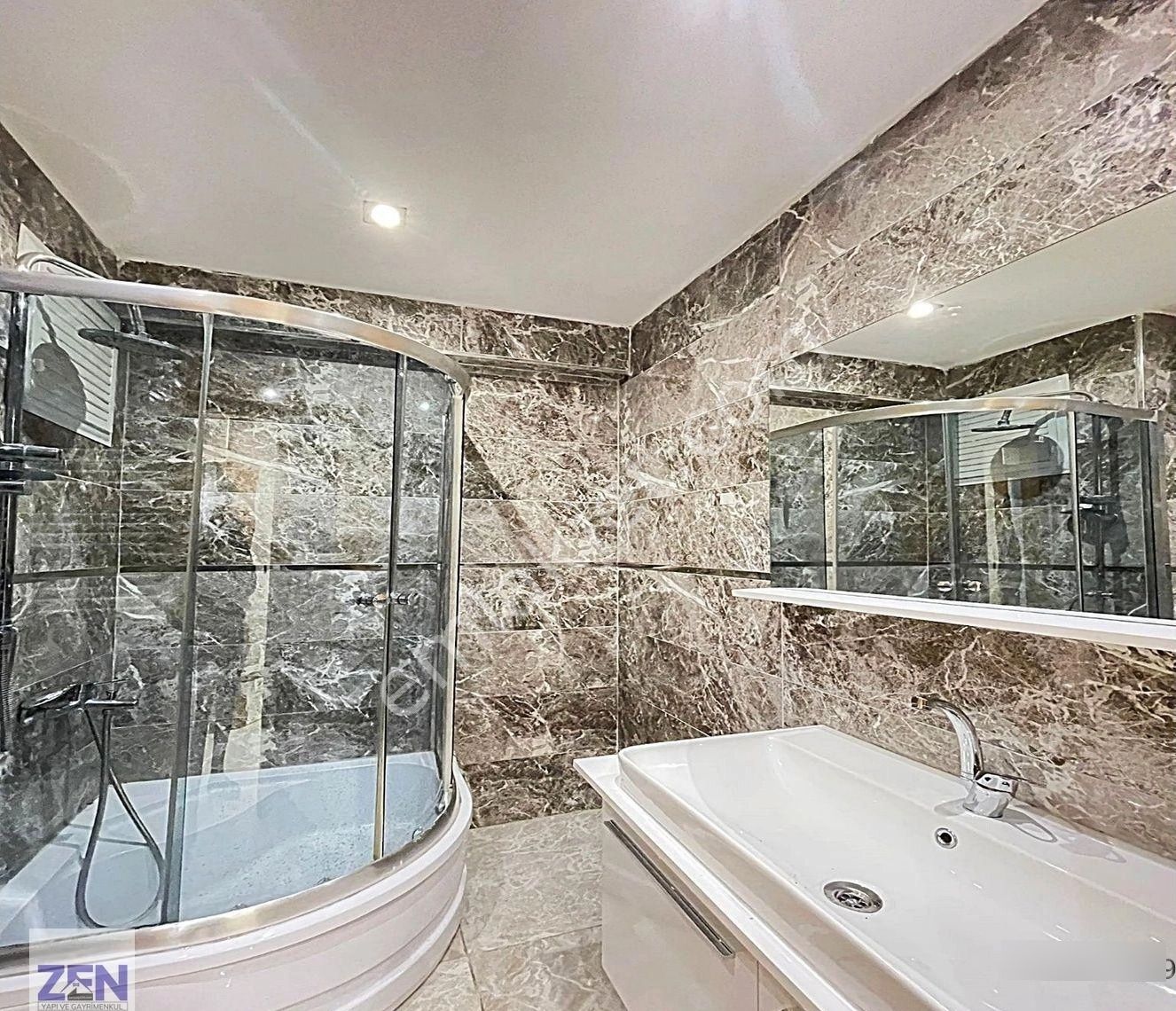 Metrobüse Çok Yakın İçi Ultra Lüks Teraslı 2+1 Satılık Daire - Görsel 25