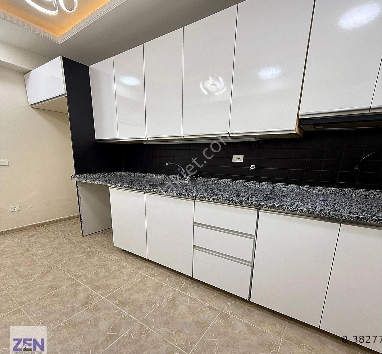 Merkezi Konumda Aileye Uygun 2+1 Satılık Bahçe Katı Daire - Görsel 23