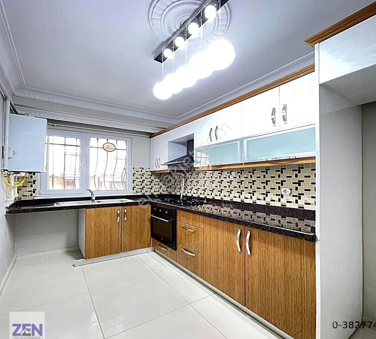 Metrobüse Yakın Geniş M2 Full Dekorlu 3+1 Satılık Daire - Görsel 32