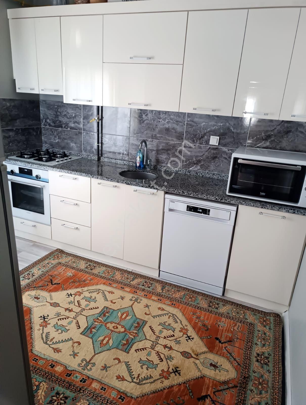 Saraçoğlu Cad. 300 Metre Mesafe De Satılık 4+1 Mustakil Ev - Görsel 13