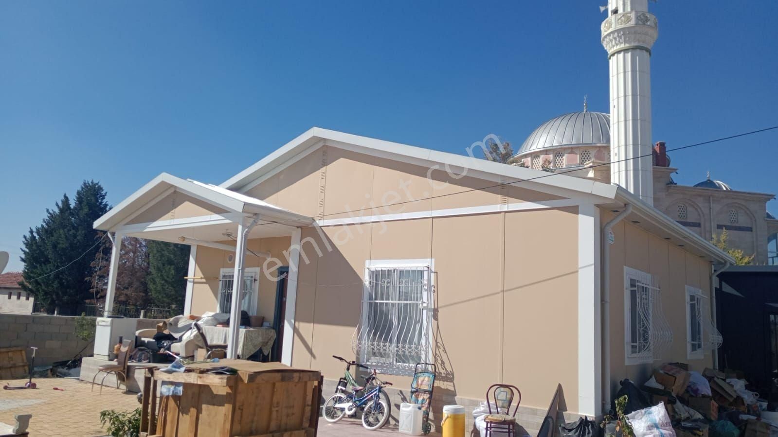 Saraçoğlu Cad. 300 Metre Mesafe De Satılık 4+1 Mustakil Ev - Görsel 7