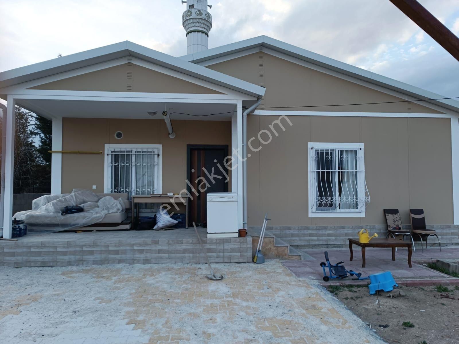 Saraçoğlu Cad. 300 Metre Mesafe De Satılık 4+1 Mustakil Ev - Görsel 8