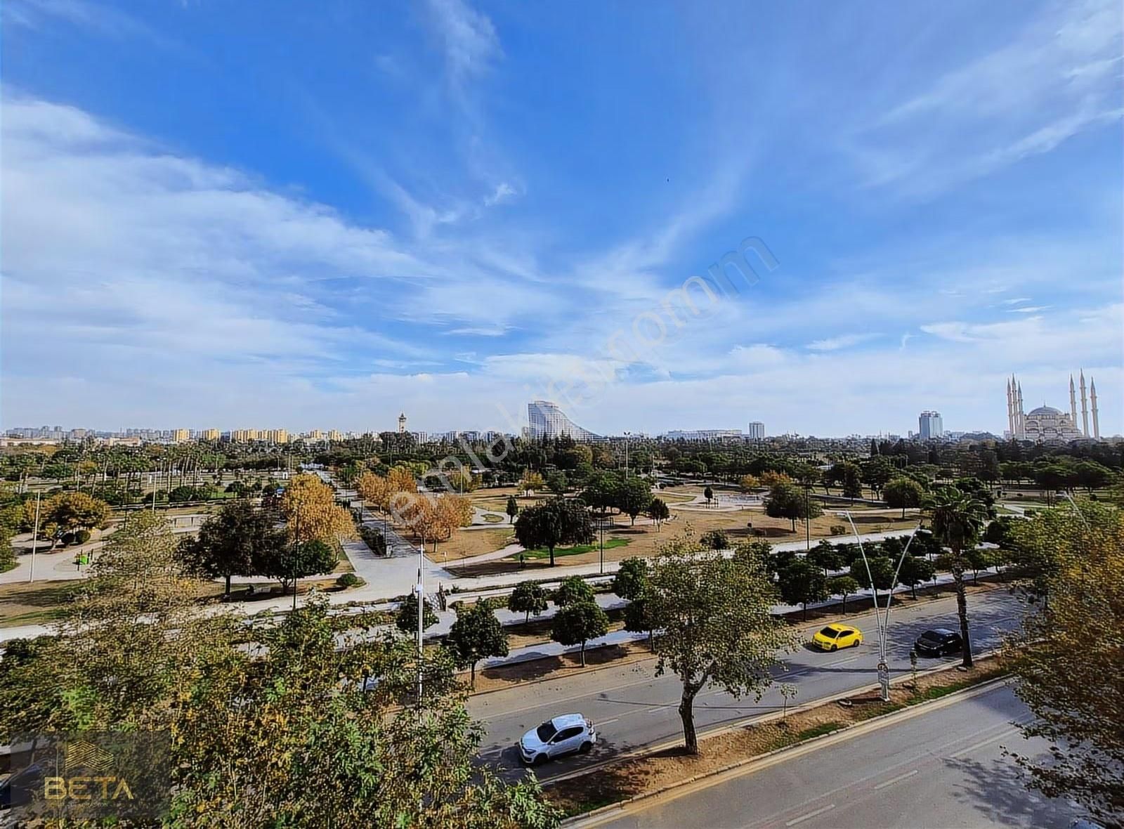 Reşatbey'de Fuzuli Cad.üzeri Merkez Park Manzaralı 3+1 Satılık - Görsel 2