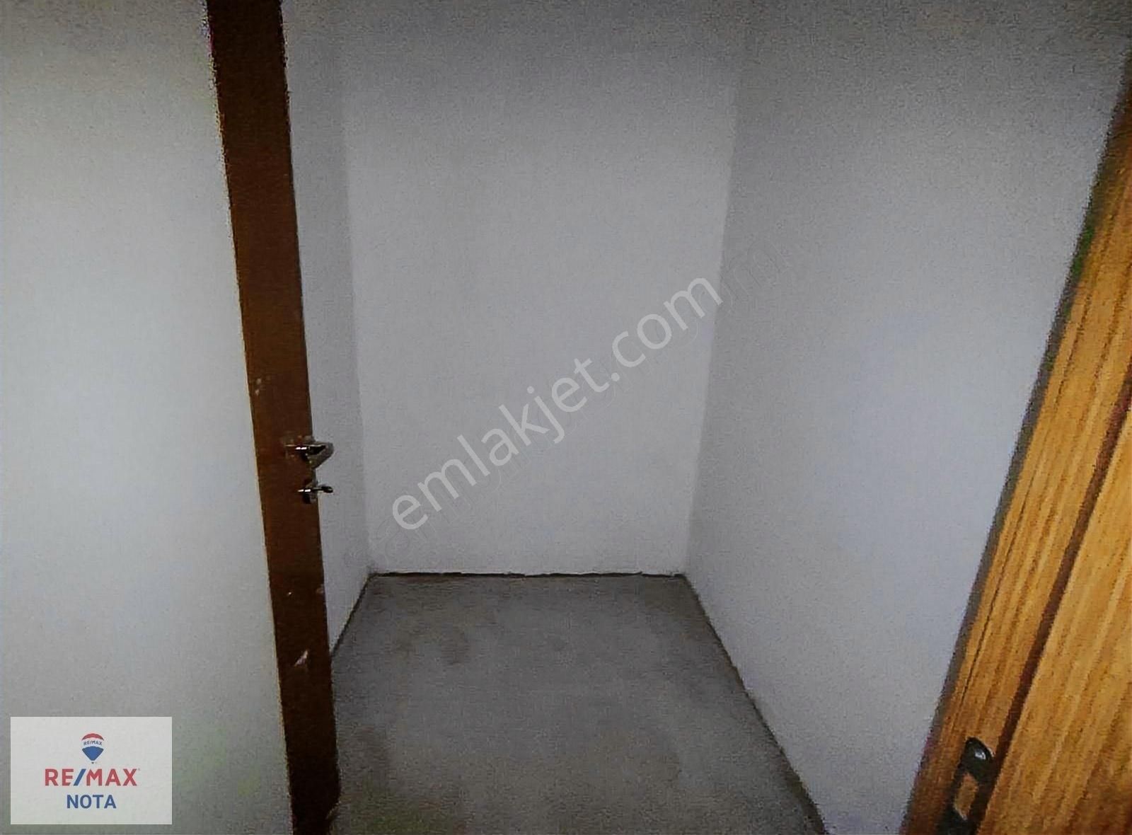 Zafertepe Mahallesi'nde Zemin Ters Dubleks Daire - Görsel 3