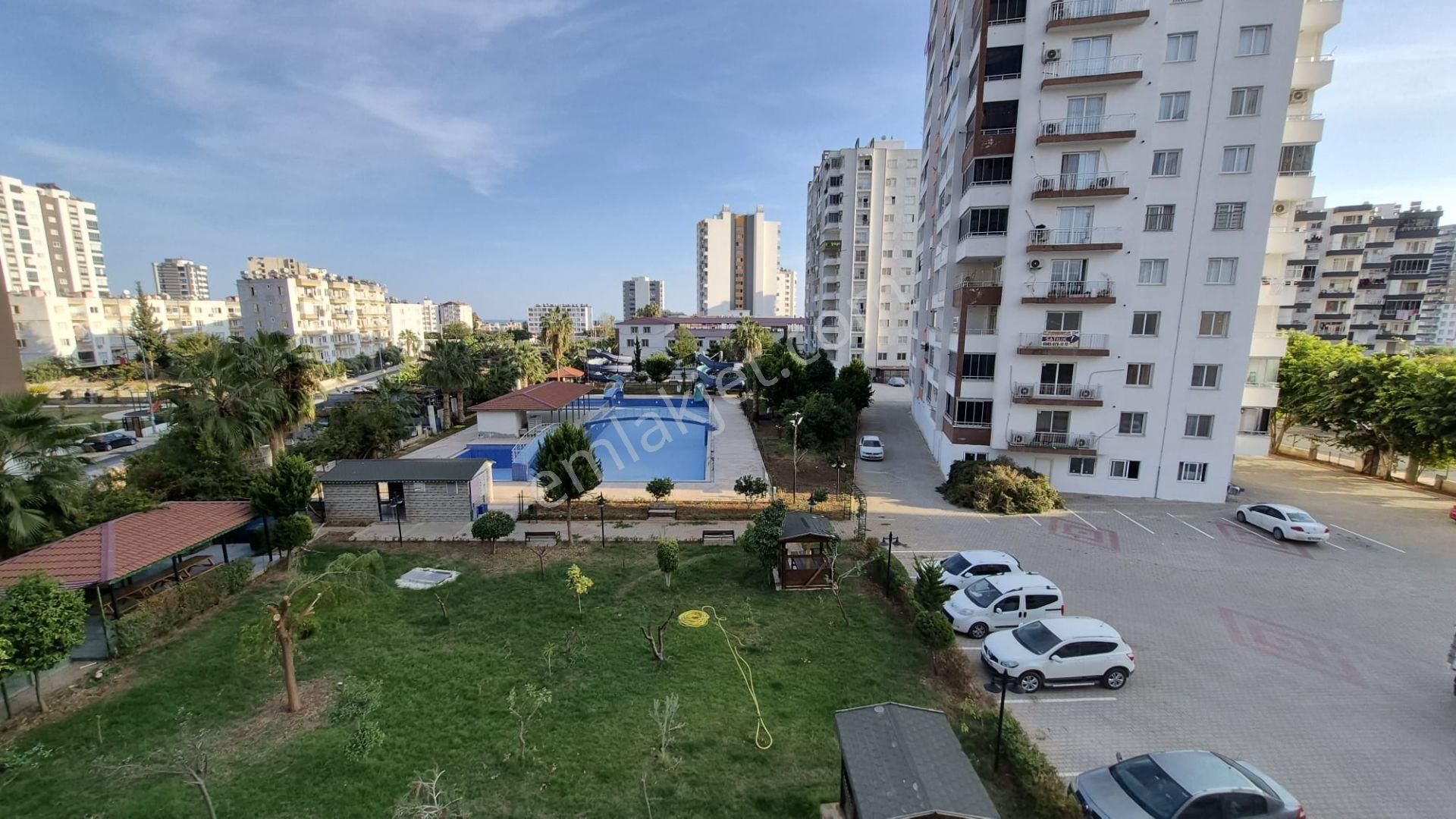 Karınca'dan Yüksek Kredi Kullanımına Uygun Aquaparklı 2+1