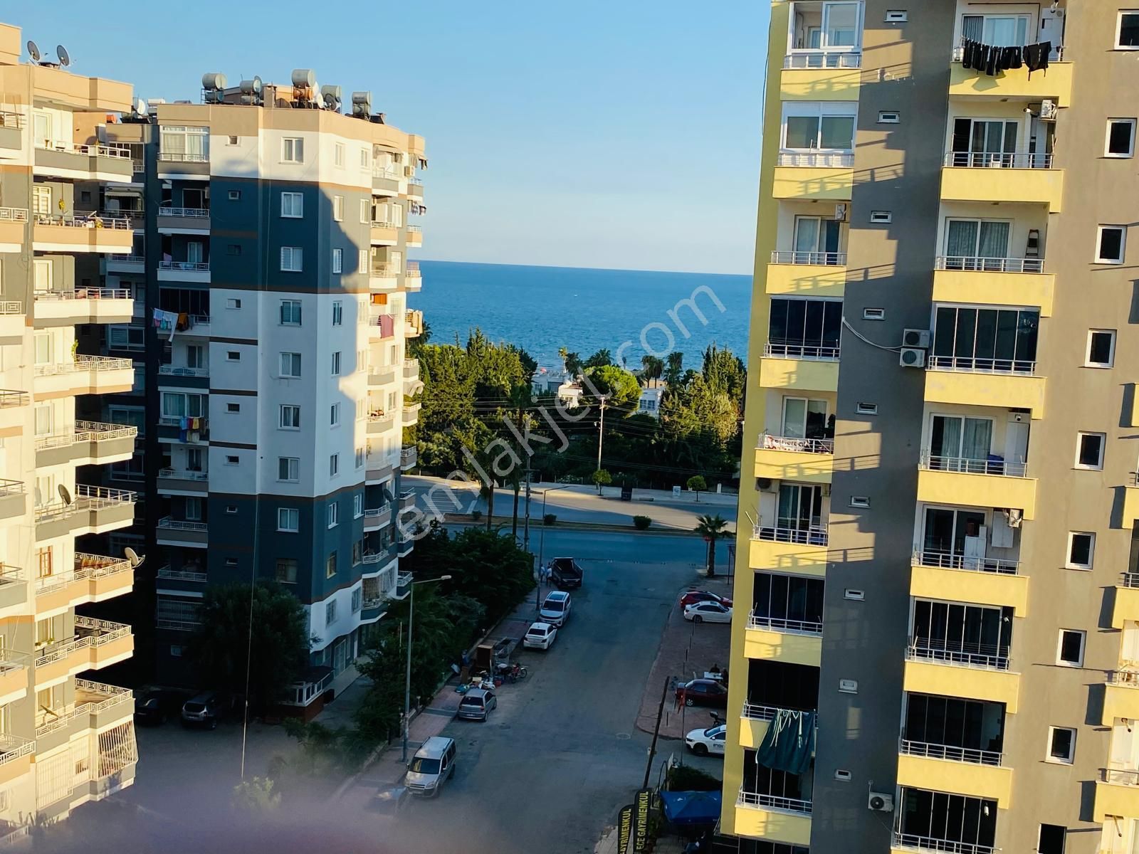 Karınca'dan Akdeniz Mh'de Deniz Manzaralı 2+1 Satılık!