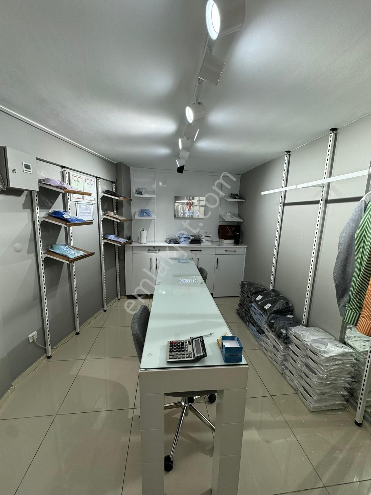 Ticaretin Kalbinde Kiralık Dükkan 1520 Metre Net - Görsel 2