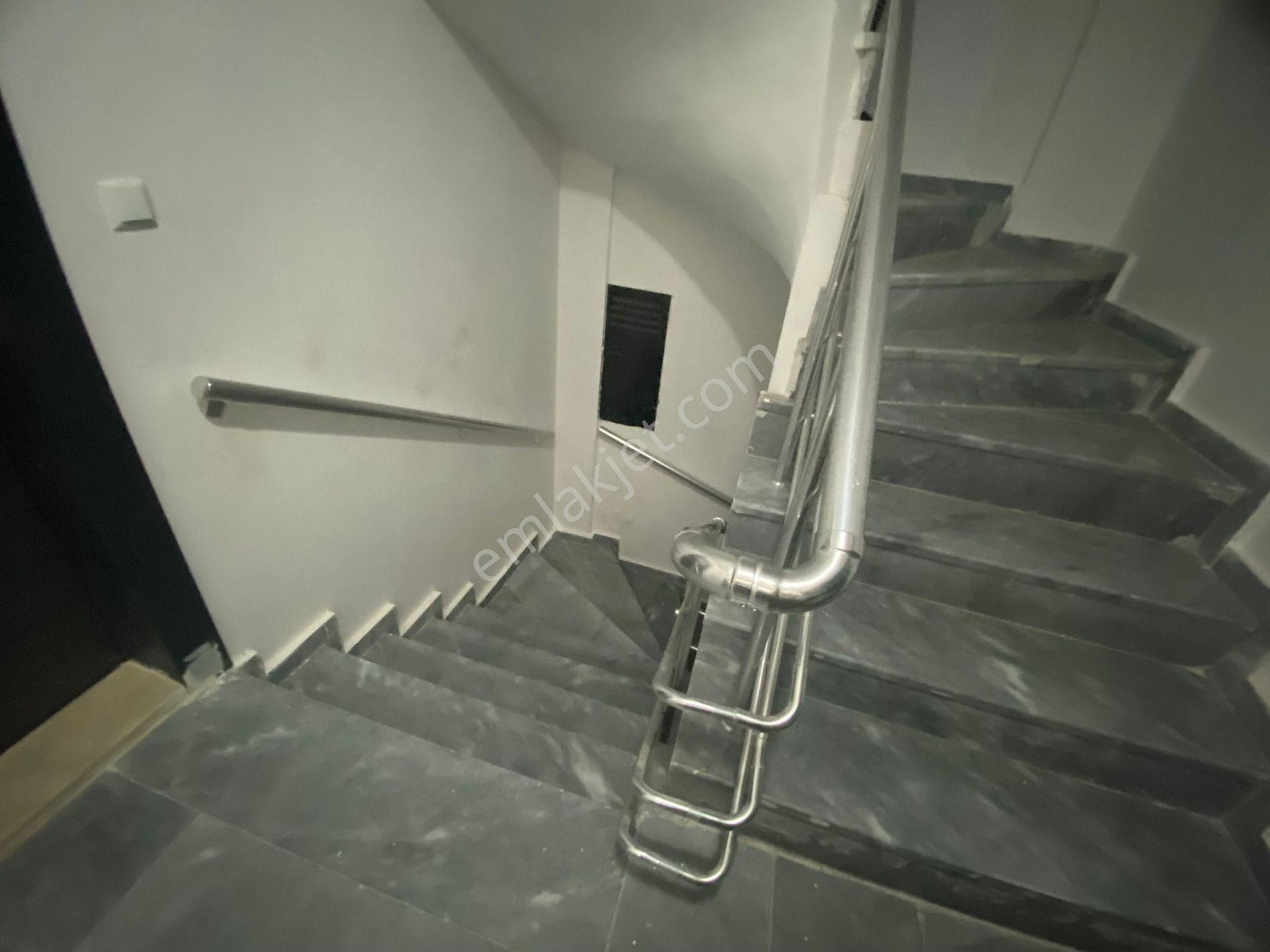 Gültepe Mh Süper Konum 65m² Cambalkonlu Geniş Kiralık 1+1 Daire Kk-12 - Görsel 18