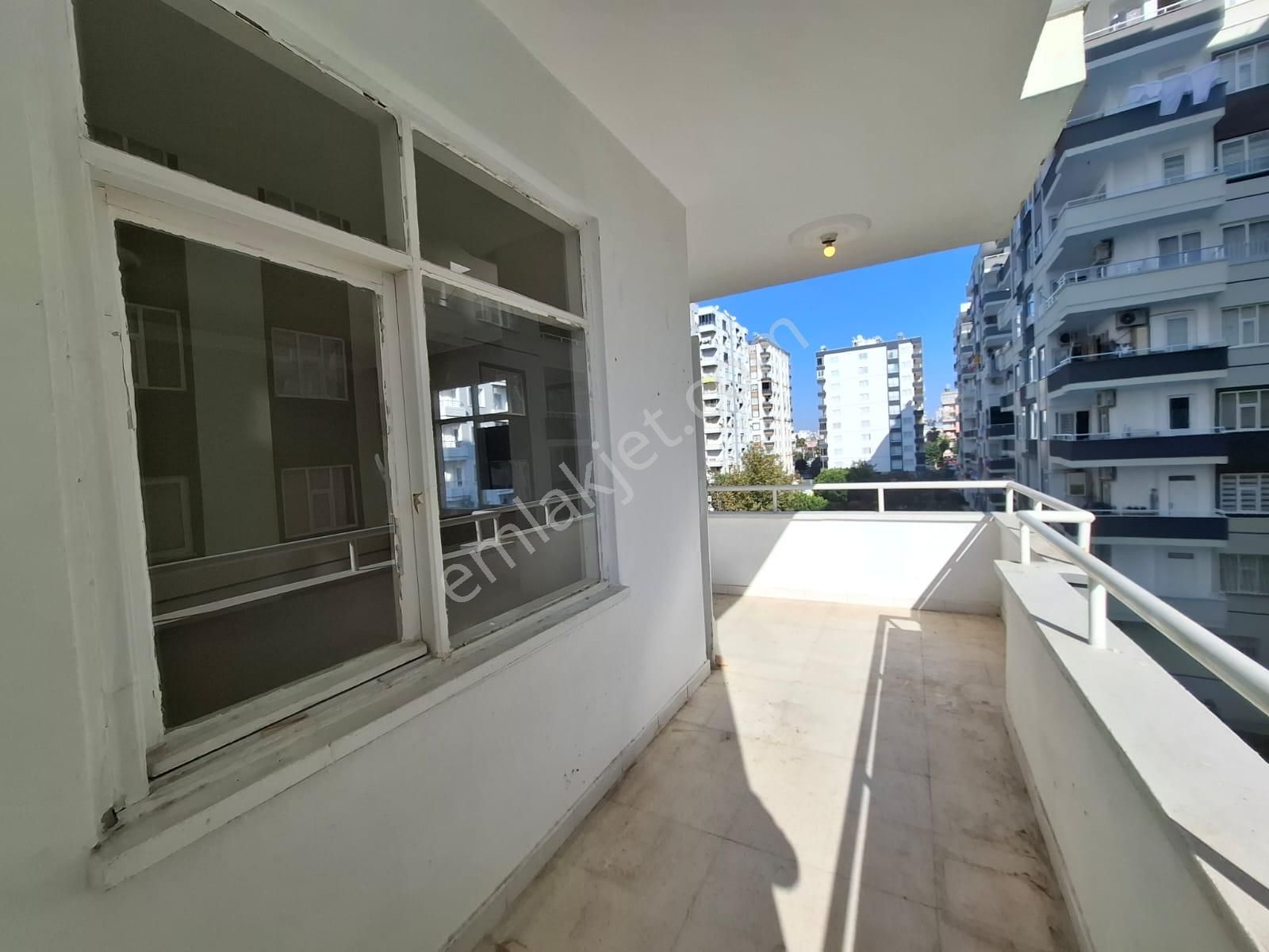 Karınca'dan Akkent'de Merkezi Konumda 2+1 Kiralık Daire! - Görsel 22