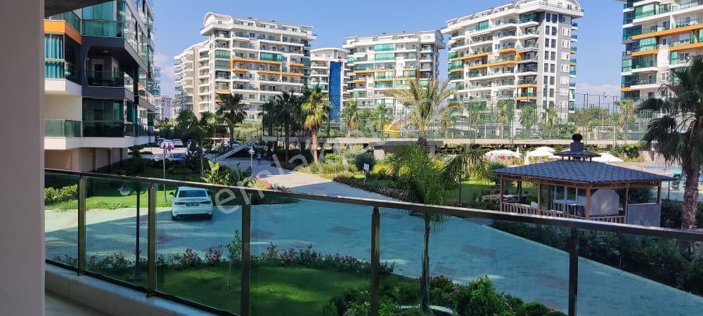 Denizde Kendı Plyajı Var Şehır Gıbı Otel Konseptinde Sıte Icı Daire - Görsel 6