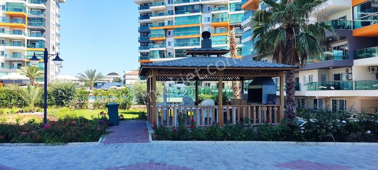 Denizde Kendı Plyajı Var Şehır Gıbı Otel Konseptinde Sıte Icı Daire - Görsel 16